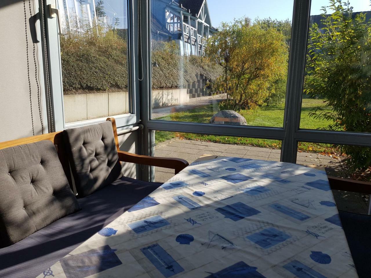 Ferienwohnung 4 Im Haus Am See Mit Wintergarten Und Terrasse Seedorf  ห้อง รูปภาพ