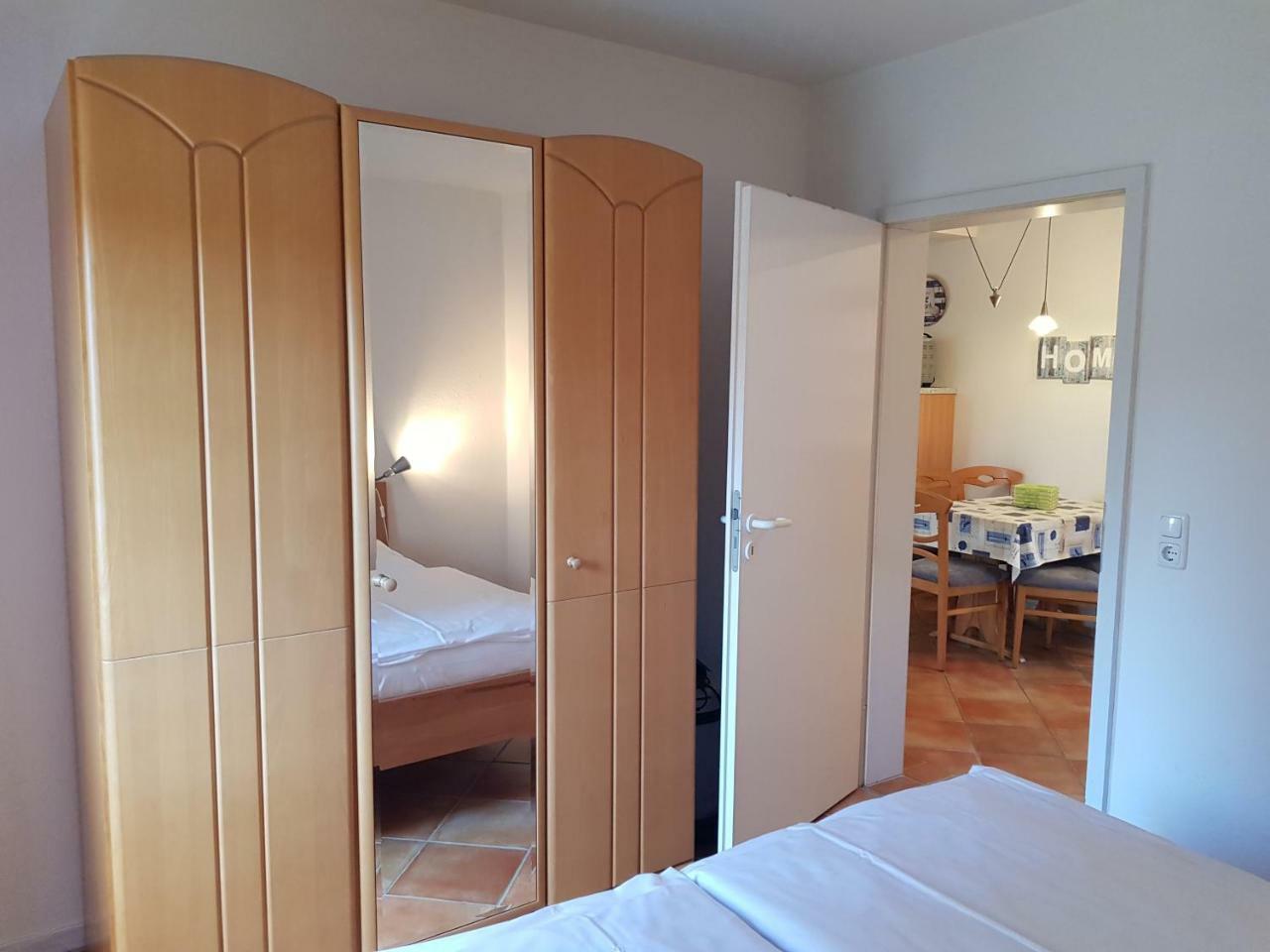 Ferienwohnung 4 Im Haus Am See Mit Wintergarten Und Terrasse Seedorf  ห้อง รูปภาพ
