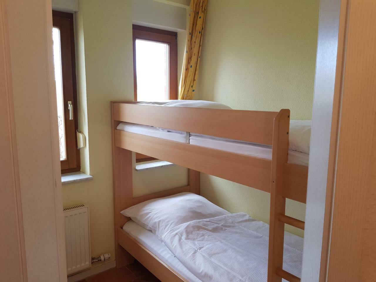Ferienwohnung 4 Im Haus Am See Mit Wintergarten Und Terrasse Seedorf  ห้อง รูปภาพ