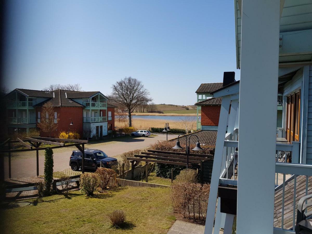 Ferienwohnung 4 Im Haus Am See Mit Wintergarten Und Terrasse Seedorf  ห้อง รูปภาพ